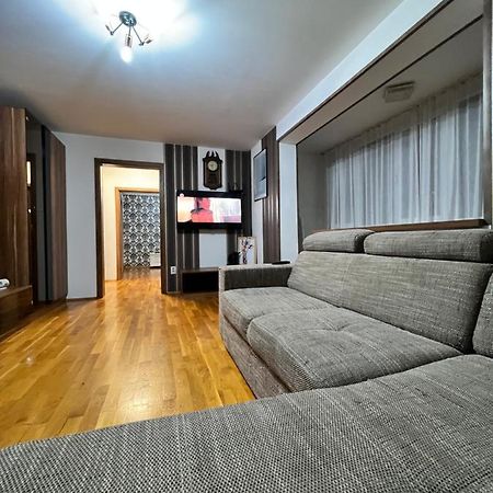 Debo Apartament Lugoj Exterior photo