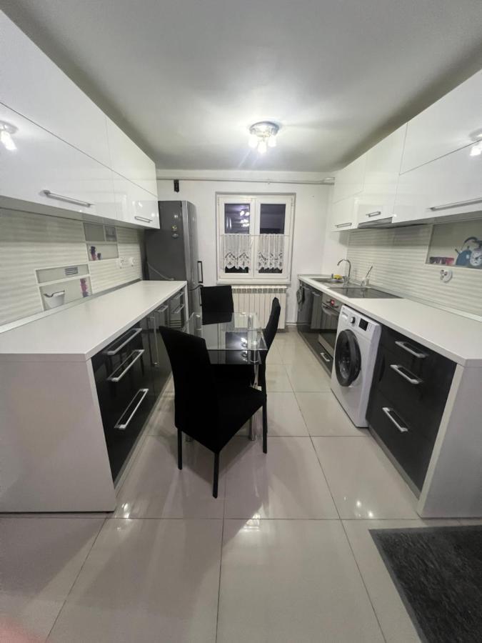 Debo Apartament Lugoj Exterior photo